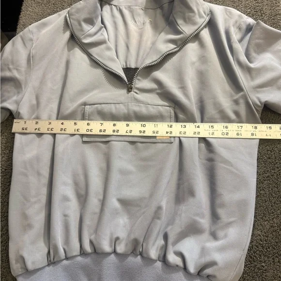 Halo Blue Grey Formation Jogger Top Scrub- Size S - Picture 3 of 4